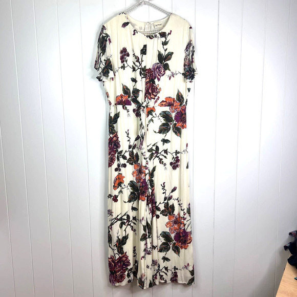 Third Bird Nest Pants - Third Bird Nest‎ Cream and Floral 100% Rayon Flutter Sleeve Jumper SZ L